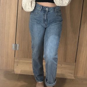 High waist mom jeans
